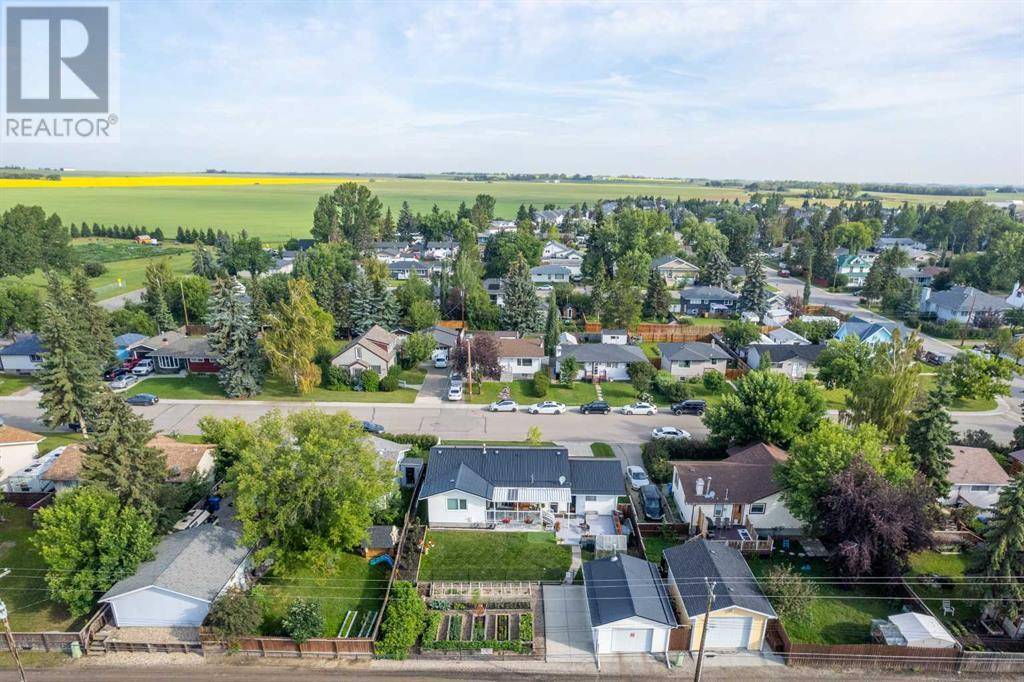 Carstairs, AB T0M0N0,1319 Osler Street