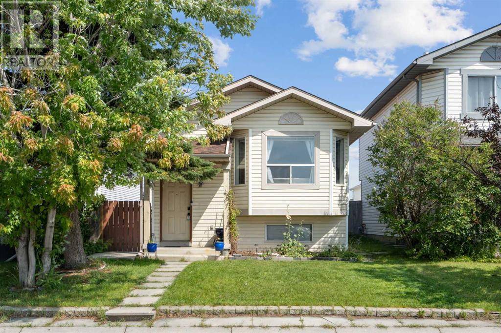 46 Applemead Close SE, Calgary, AB T2A7S6