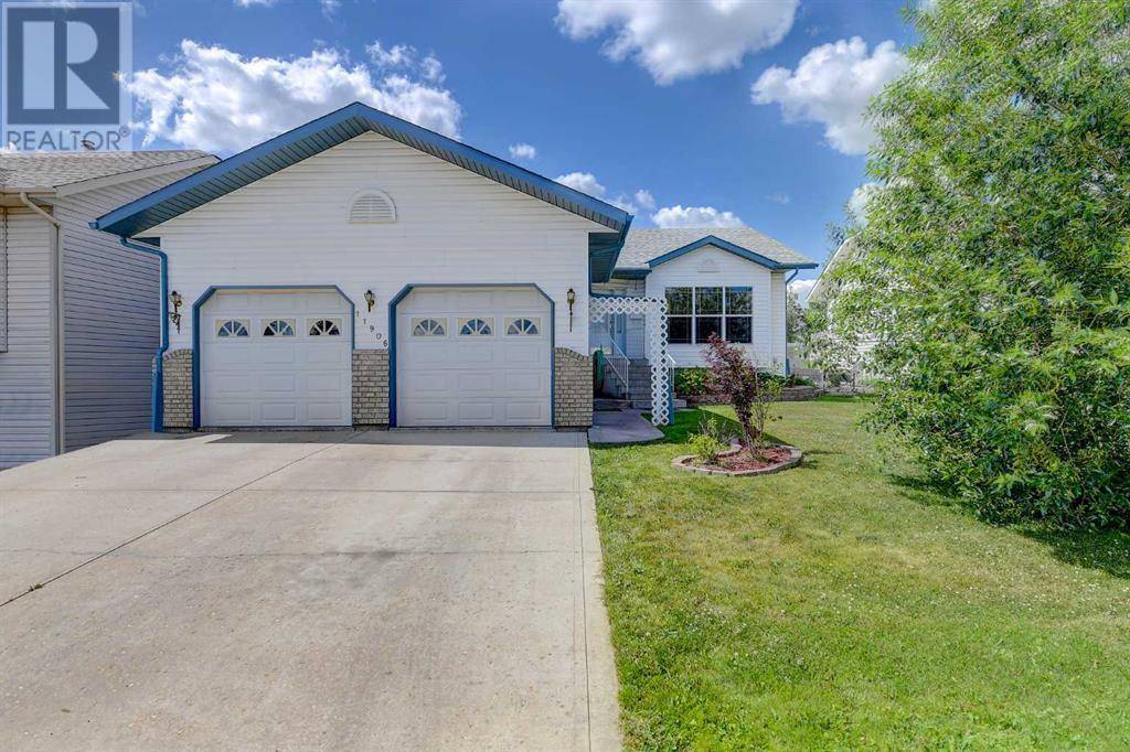 11906 106A Street, Grande Prairie, AB T8V7N5