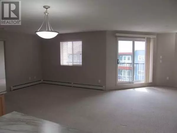 Red Deer, AB T4N4X3,403, 5601 KERRY WOOD Drive