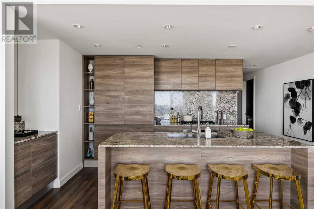 Calgary, AB T2R1B5,1908, 310 12 Avenue SW