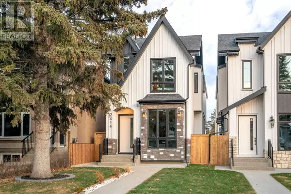 Calgary, AB T3E2Y1,2414 35 Street SW