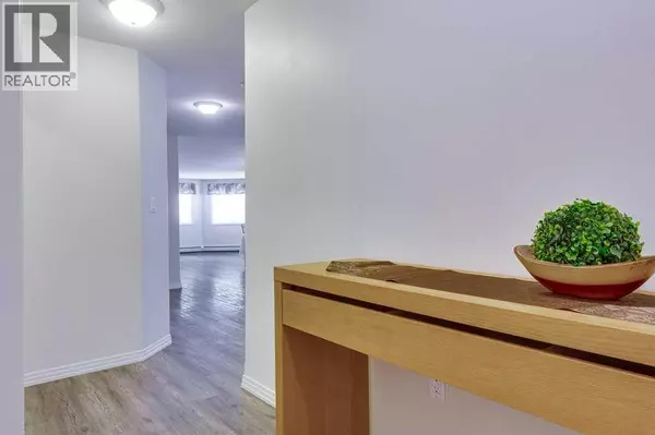 Red Deer, AB T4N0Z8,105, 5211 39 Street