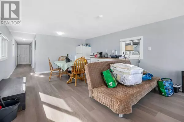 Calgary, AB T2A0W6,129, 6220 17 Avenue SE