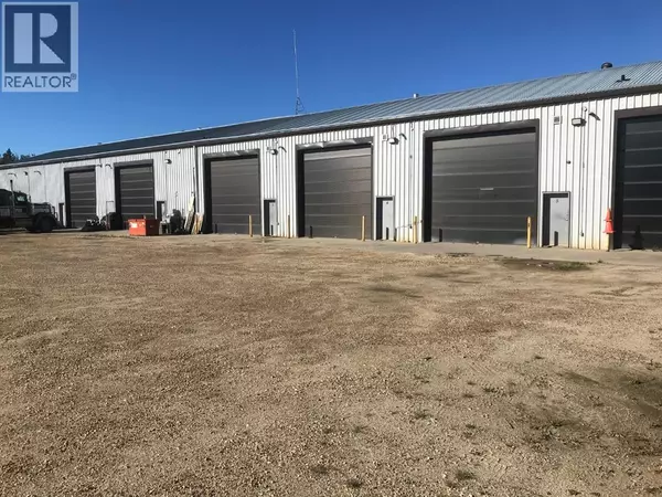 BAY 5, 6406 50 Avenue, Whitecourt, AB T7S2A1