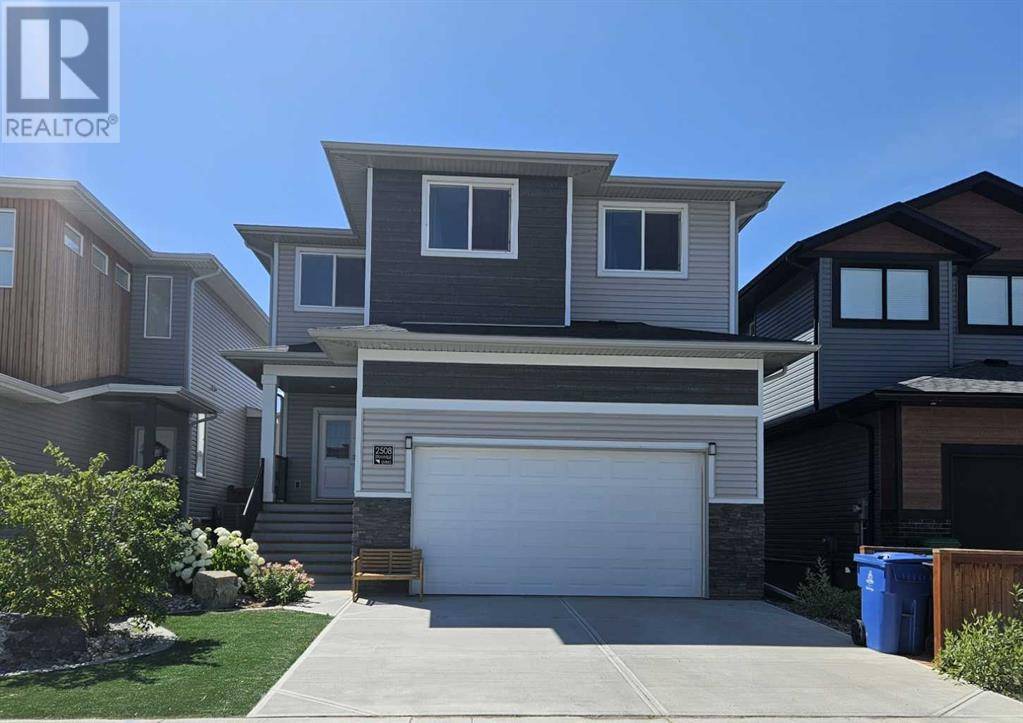 2508 45 Street S, Lethbridge, AB T1K8K6
