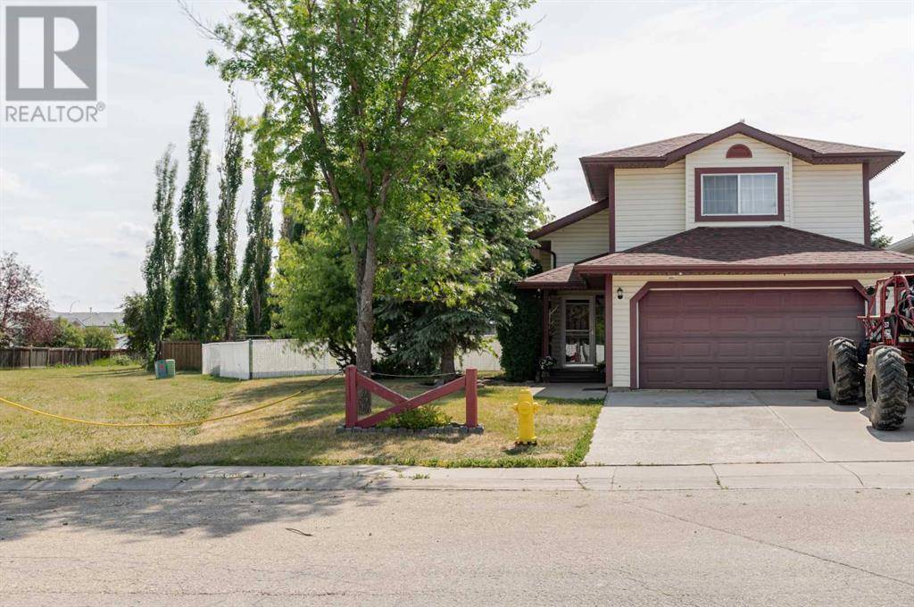10305 74 Avenue, Grande Prairie, AB T8W2M6