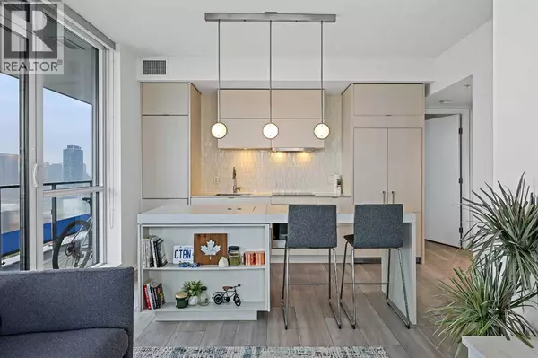 2104, 615 6 Avenue SE, Calgary, AB T2G1S2