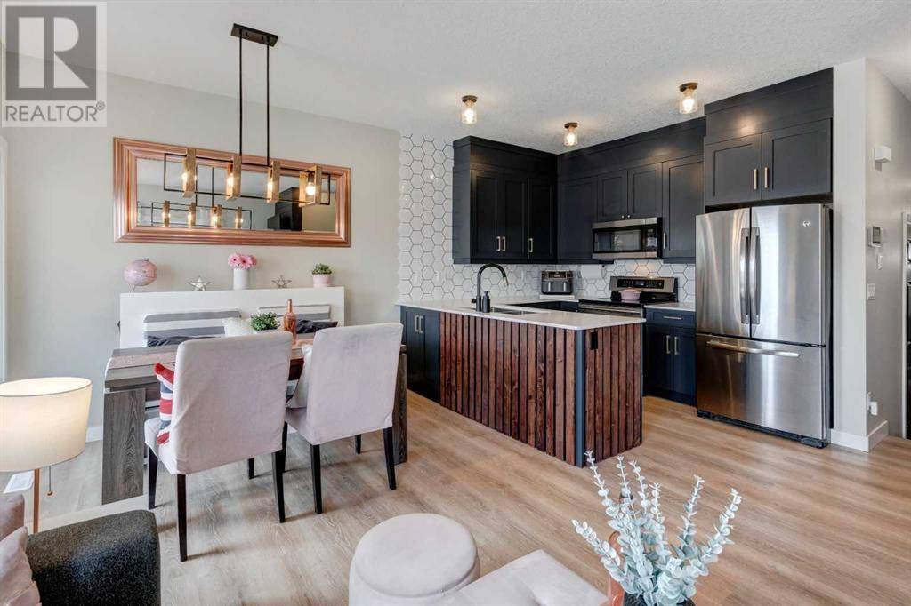140, 2802 Kings Heights Gate SE, Airdrie, AB T4A0T3