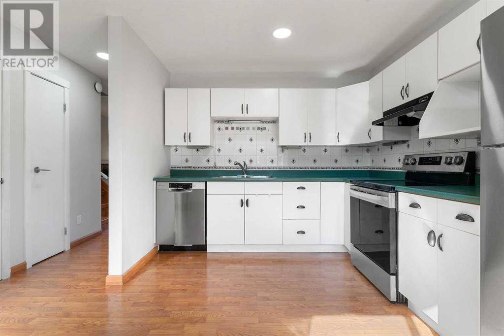 Grande Prairie, AB T8V4R8,7832 Cedarwood Park