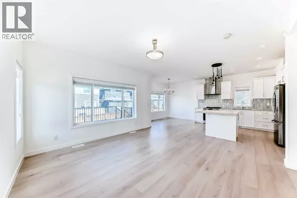 Airdrie, AB T4A3M8,99 Lawrence Green SE