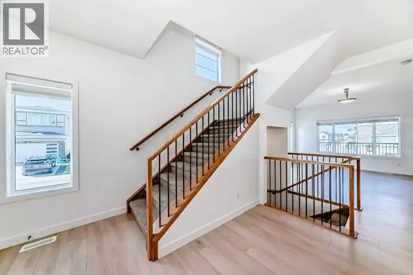 Airdrie, AB T4A3M8,99 Lawrence Green SE