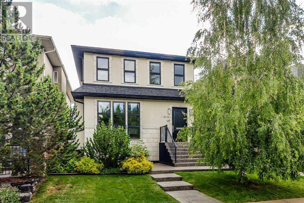 3918 16A Street SW, Calgary, AB T2T4K8