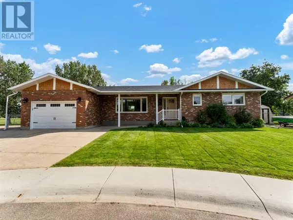 25 Clematis Court SE, Medicine Hat, AB T1B2A4