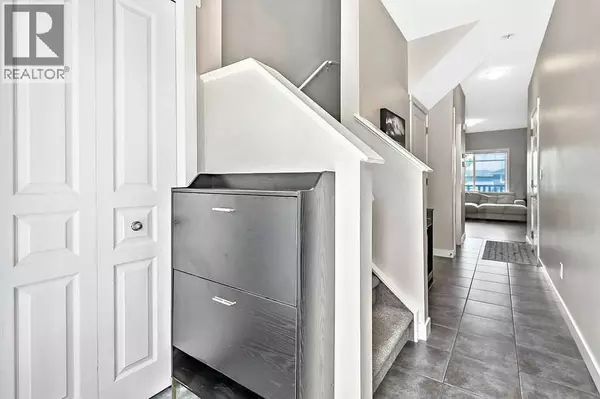 Okotoks, AB T1S0G2,11 Cimarron Vista Gardens