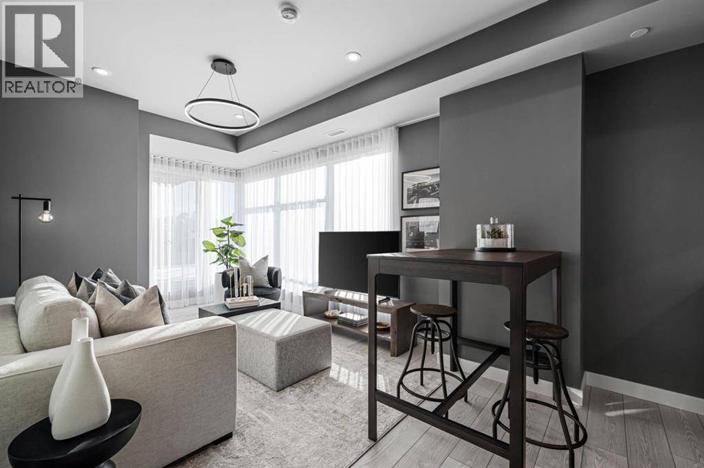 Calgary, AB T2N5G5,440, 110 18A Street NW