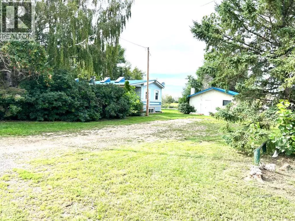 Gem, AB T0J1M0,163078 TWP RD 232