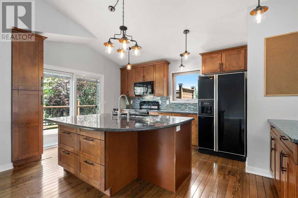 Calgary, AB T3G4A8,71 Arbour Wood Close NW