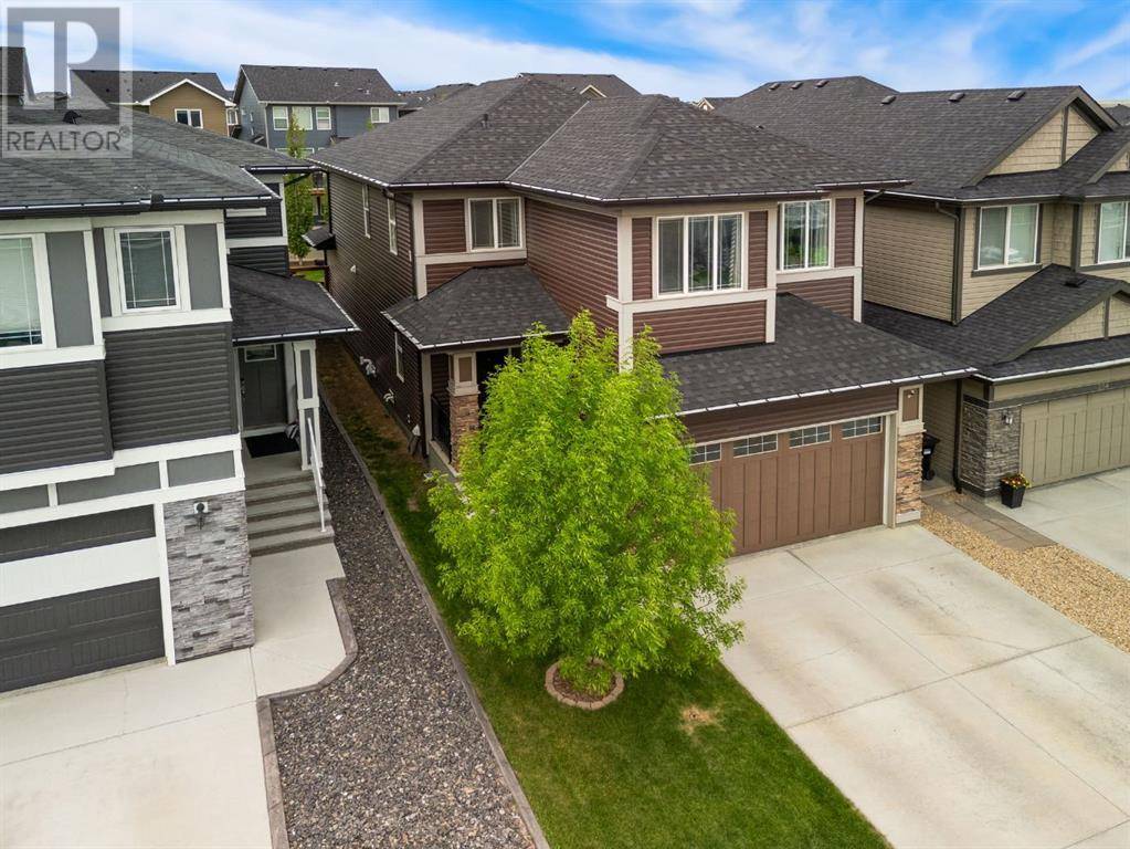 250 Evansglen Drive NW, Calgary, AB T3P0X8