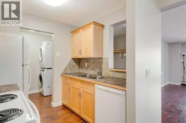 Calgary, AB T2W5H1,4211, 13045 6 Street SW