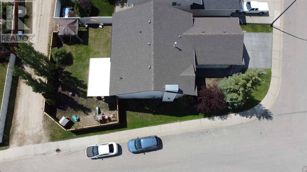 Red Deer, AB T4R2Y7,4 Duval Close