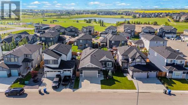 1366 Lackner Boulevard, Carstairs, AB T0M0N0