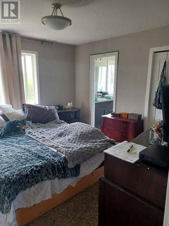 Sylvan Lake, AB T4S2L4,1, 5301 WINDWARD Place