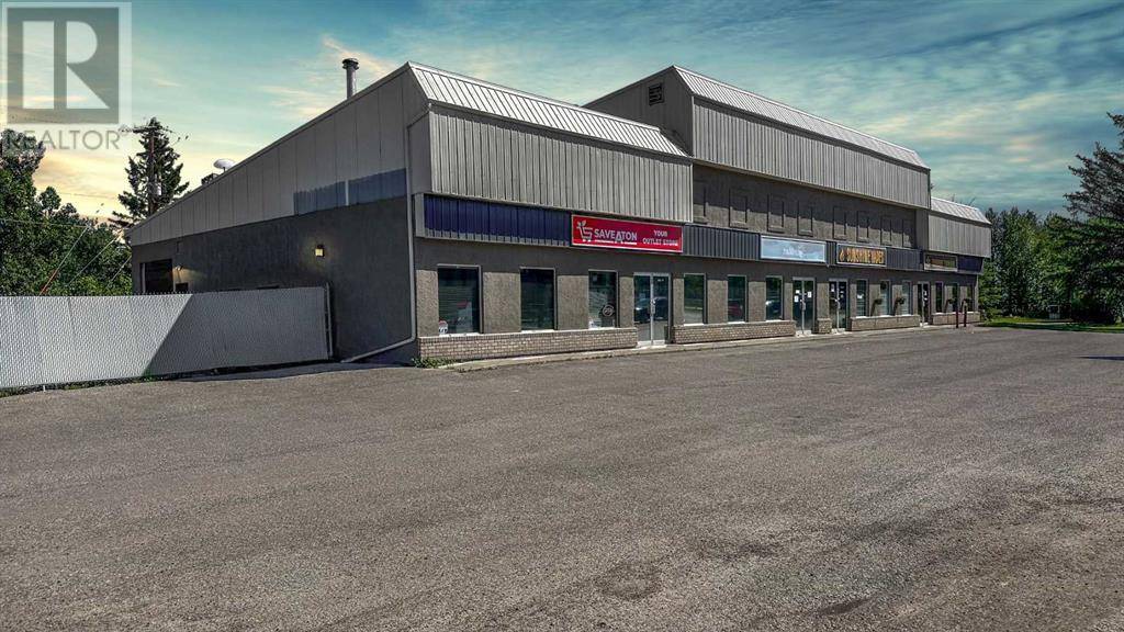 586 Main Ave W, Sundre, AB T0M1X0