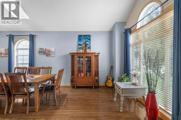 Airdrie, AB T4B2R8,168 Fairways Drive NW