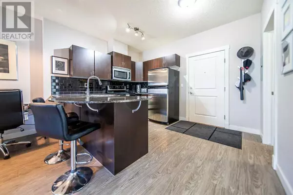 Calgary, AB T2J7J4,3611, 11811 Lake Fraser Drive SE