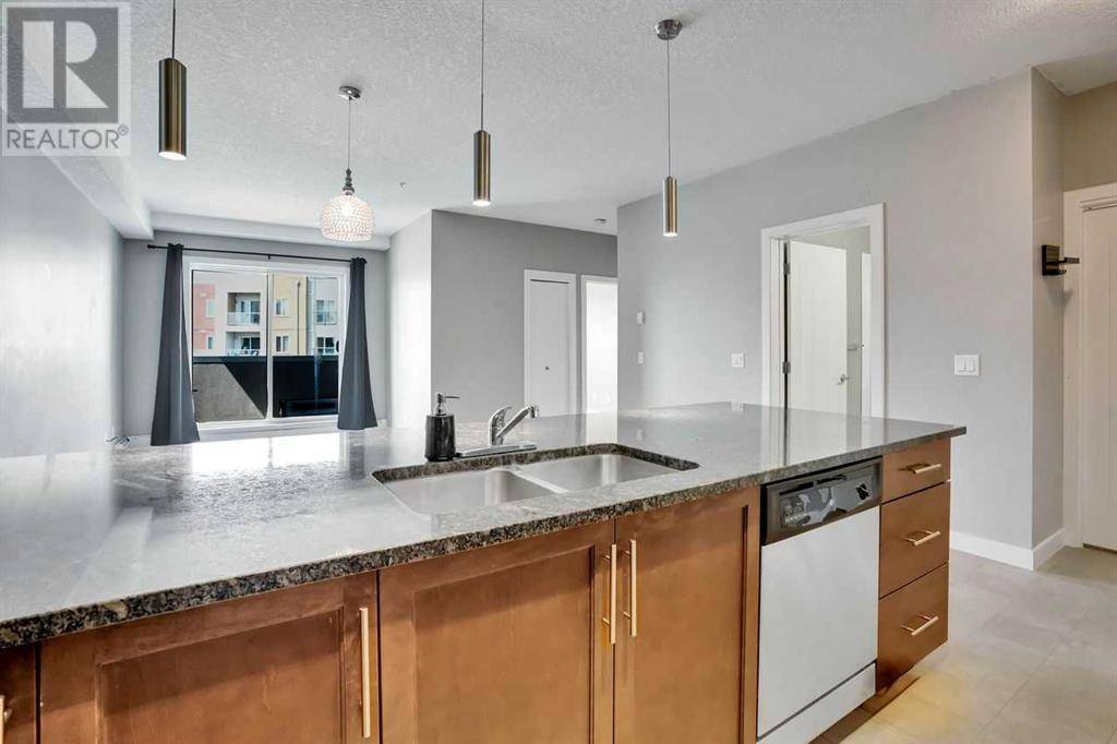 2319, 604 East Lake Boulevard NE, Airdrie, AB T4A0G6
