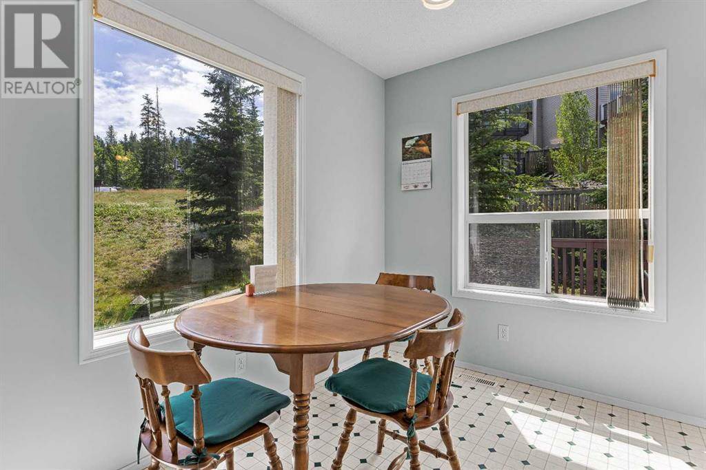 Canmore, AB T1W1V6,833 Lawrence Grassi Ridge