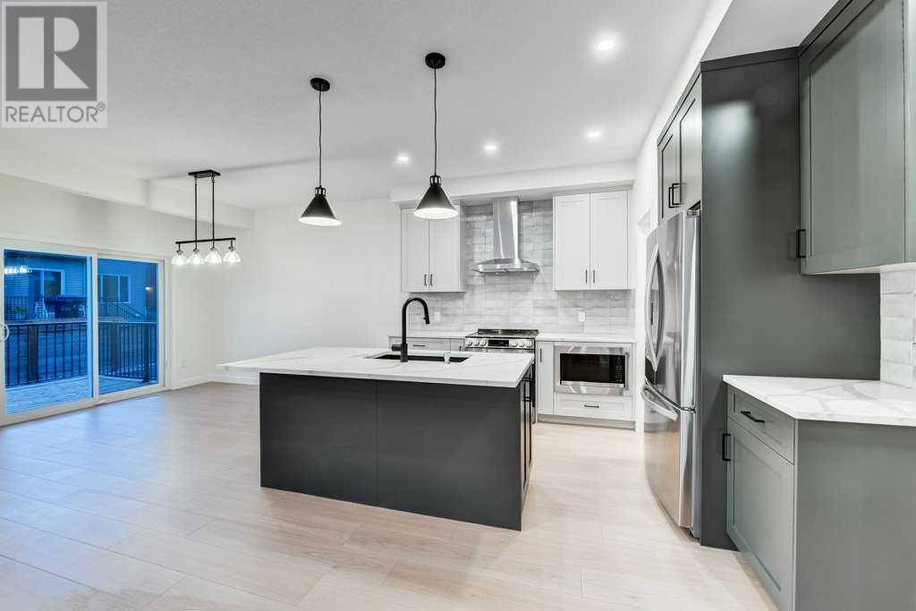 Airdrie, AB T4A3R2,891 Langholm Drive SE
