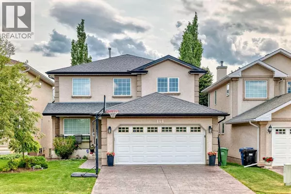 146 Scenic View Close NW, Calgary, AB T3L1Z4