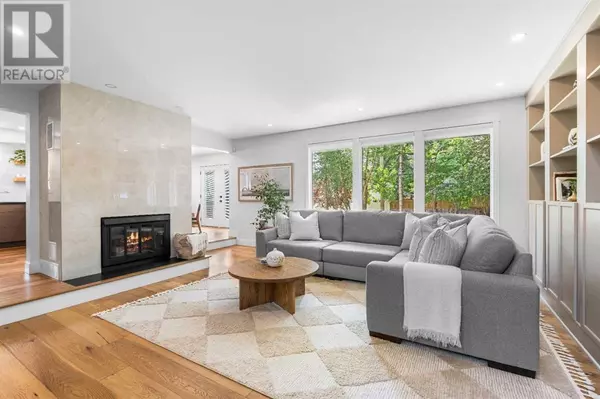 Calgary, AB T3K1Z7,115 Berkshire Place NW