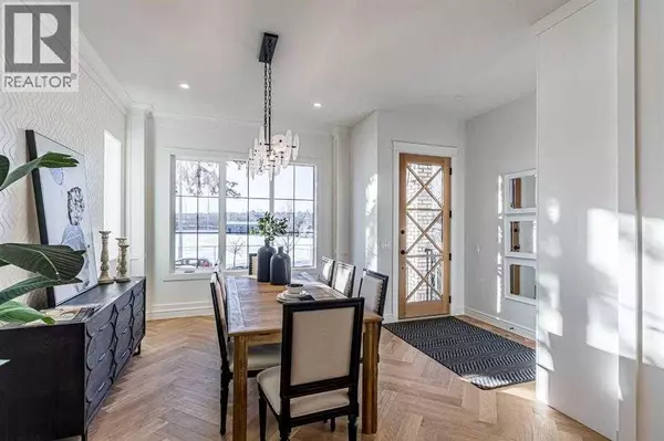 Calgary, AB T2N3H8,2036 Broadview Road NW