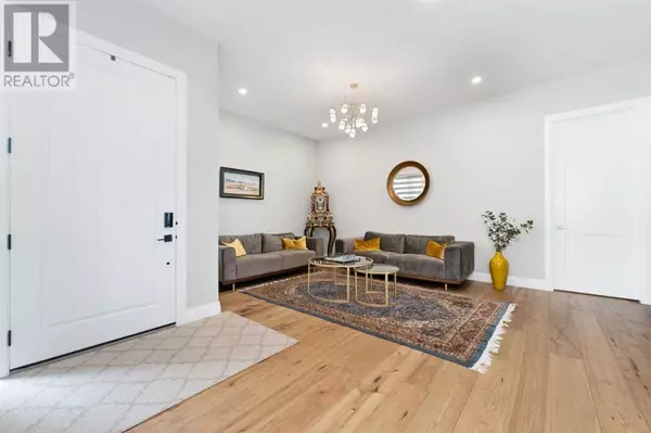 Calgary, AB T3A2Z5,128 Hampstead Mews NW