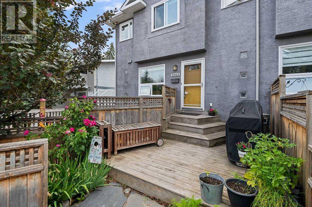 Calgary, AB T2T2E2,2043 35 Avenue SW