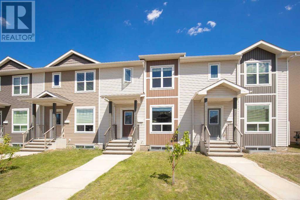 33 Crimson Court, Blackfalds, AB T4M0A7