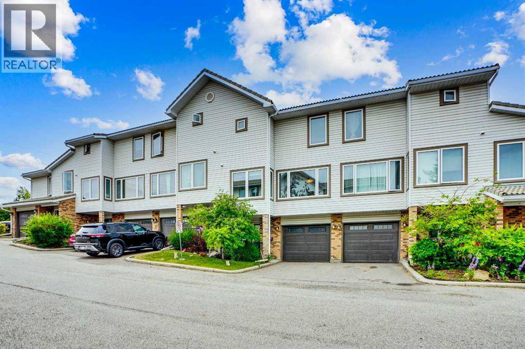 219 Coachway Lane SW, Calgary, AB T3H1A4