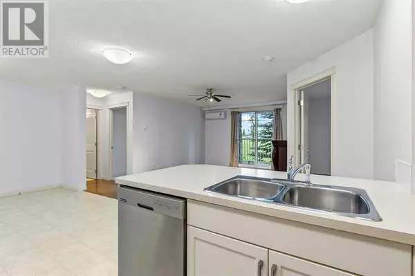 Calgary, AB T2Z0M7,3114, 115 Prestwick Villas SE
