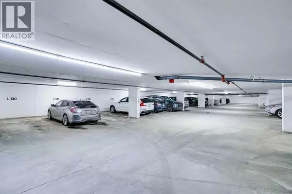 Calgary, AB T2R1E3,502, 1111 10 Street SW