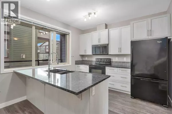 Red Deer, AB T4P0V6,602, 125 Caribou Crescent