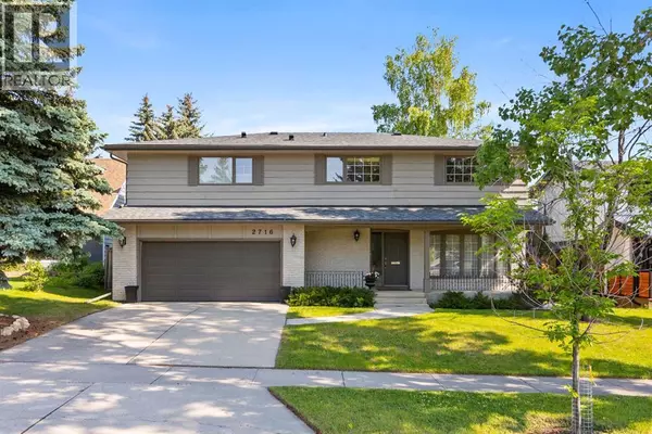 2716 Palliser Drive SW, Calgary, AB T2V4G2