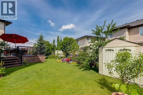 Calgary, AB T3H5R4,163 Cougarstone Court SW
