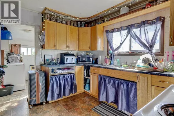 Sexsmith, AB T0H3C0,10009 99 Street