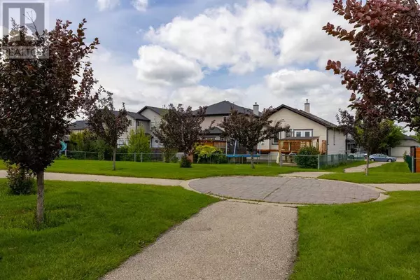 Airdrie, AB T4B2Z5,265 Canals Circle SW