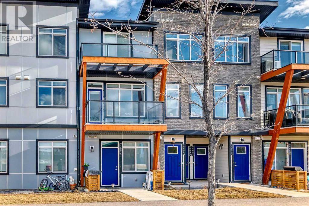 4695 Seton Drive SE, Calgary, AB T3M3T9