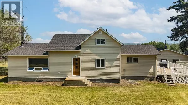 Rural Ponoka County, AB T0C0Y0,424055 HWY 2A