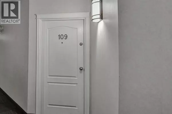 Calgary, AB T3A6C4,109, 108 Edgeridge Terrace NW